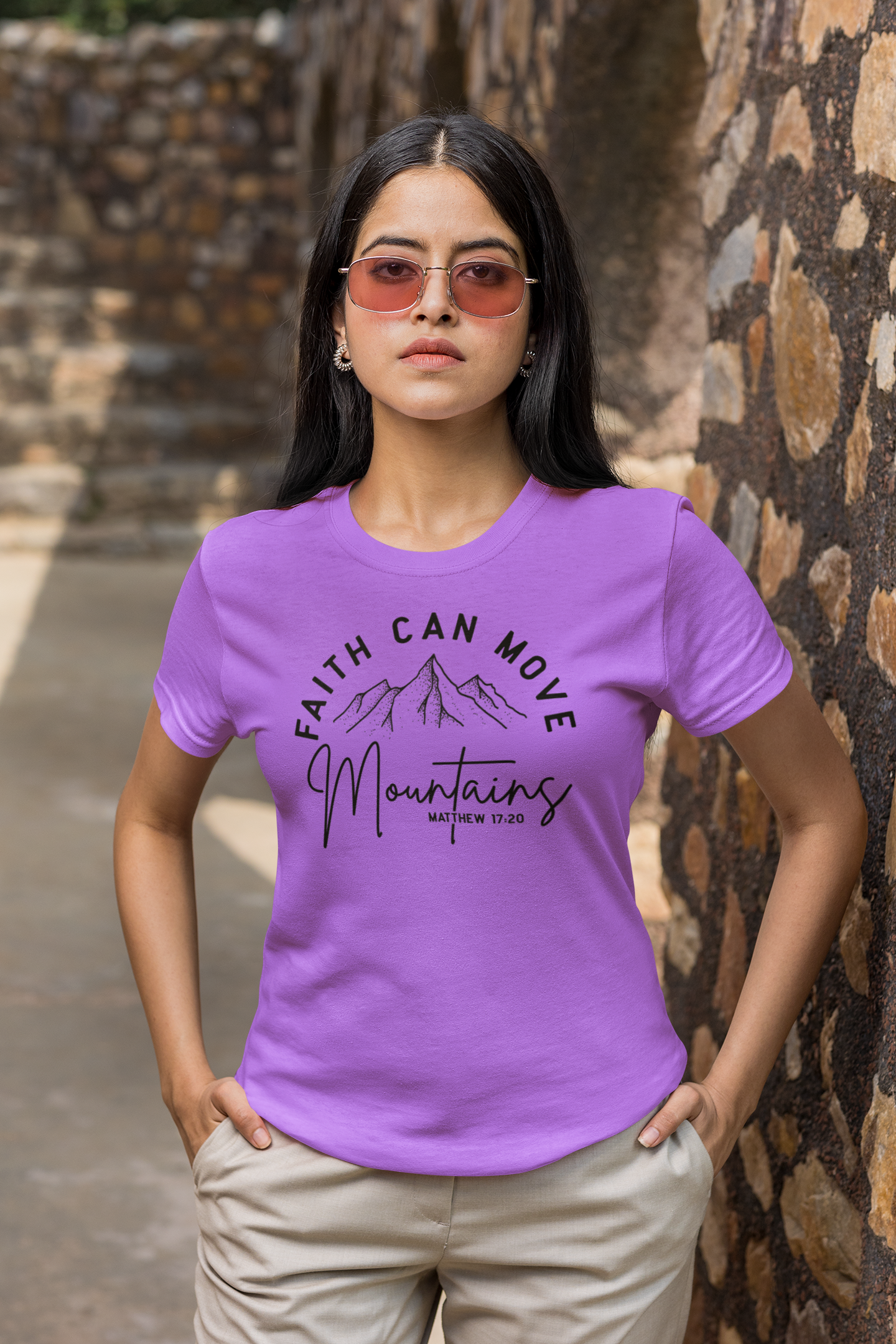 T-Shirt - Faith Can Move Mountains