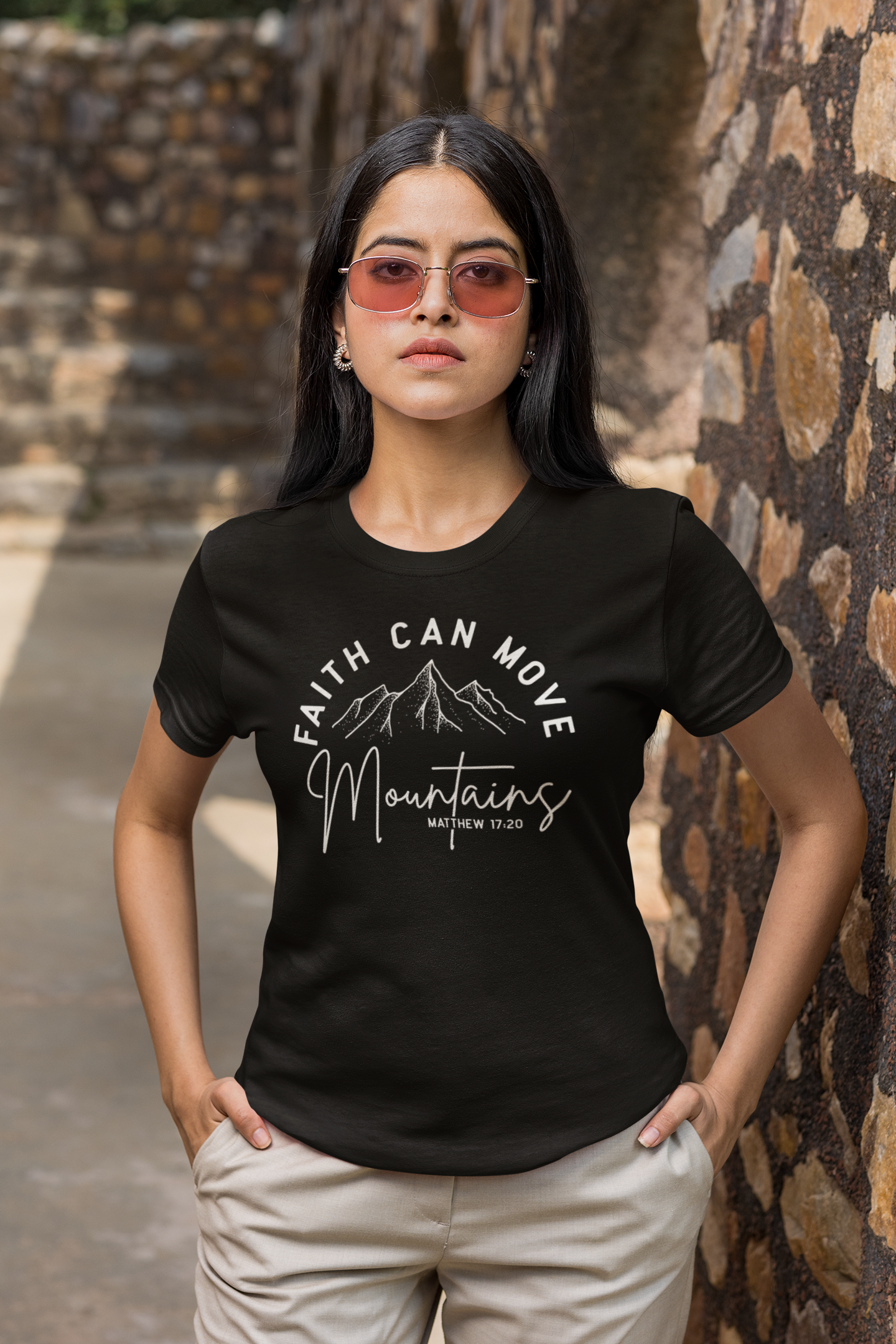 T-Shirt - Faith Can Move Mountains