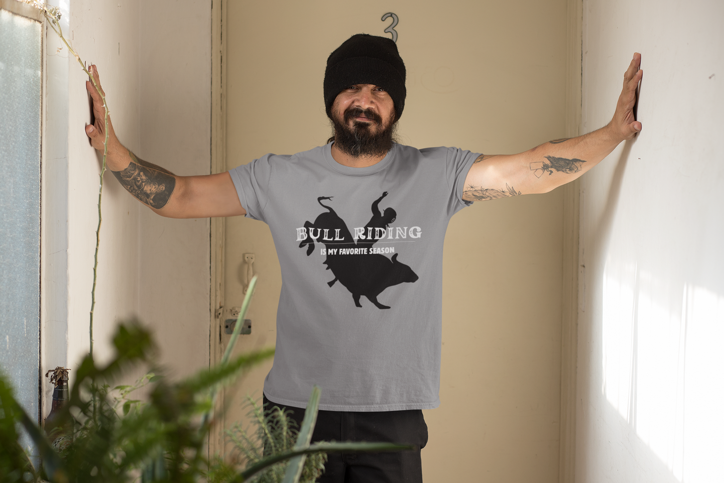 T-Shirt - BULL RIDING MY FAVORITE SEASON